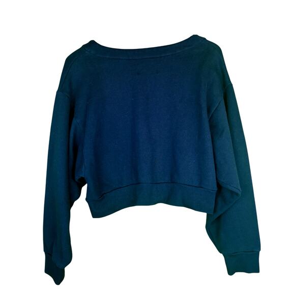 VICTORIA SECRET Cropped Long Sleeve Pullover V Neck with Grommets Black Sz L - Picture 2 of 6